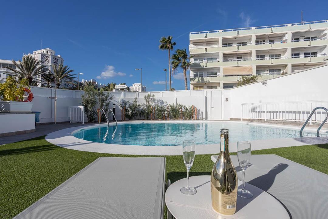 Apartment Lightbooking Alemania Piscina Privada Playa del Inglés